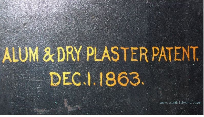 324