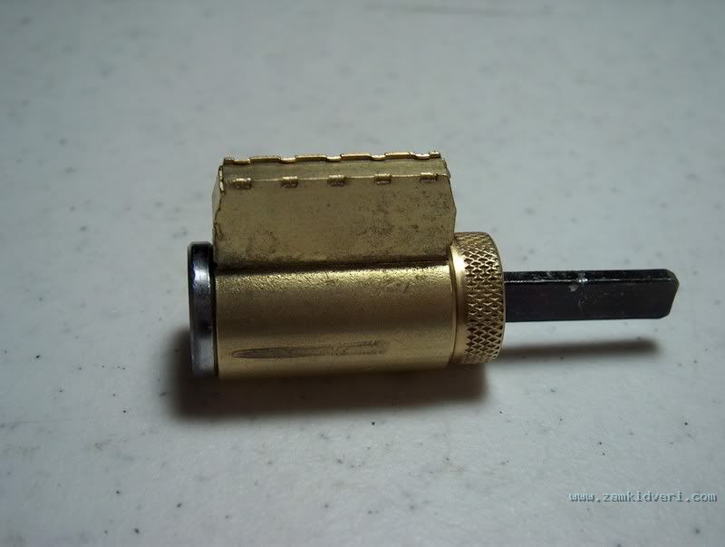 lock side