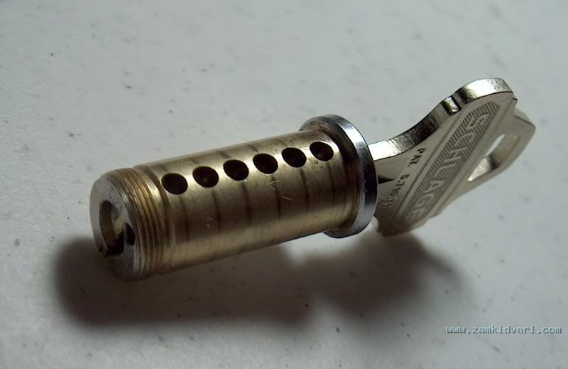 plug2