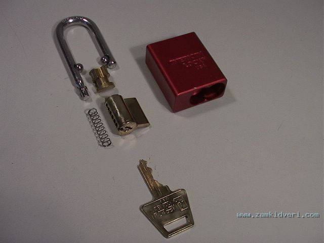 American locks 1105 001