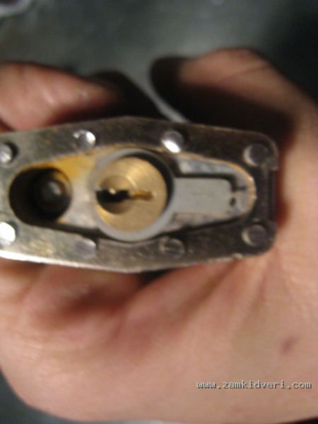 lock010xu0