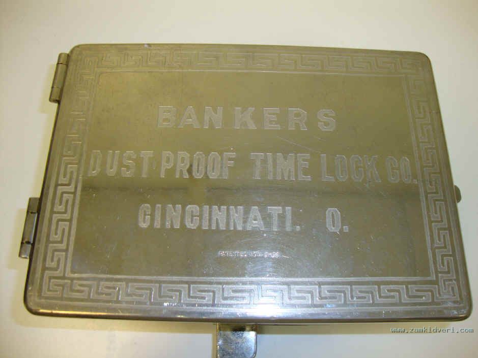 Bankers Dustproof b
