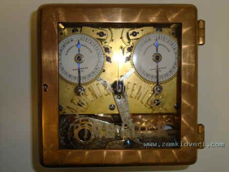 SG 2mvt 4 solid dial2
