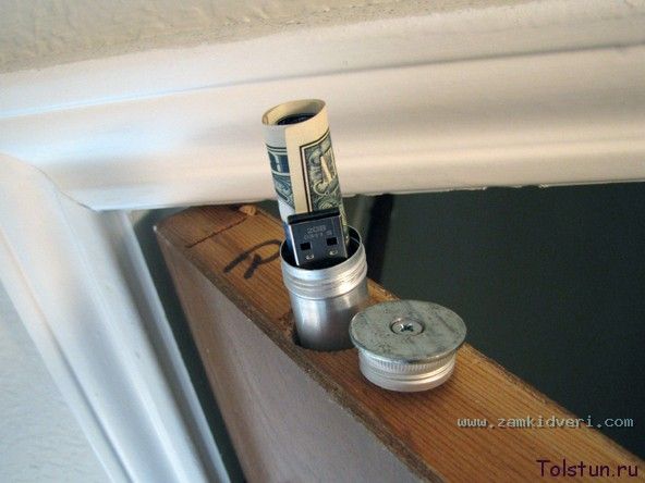 Doortop Stash 22