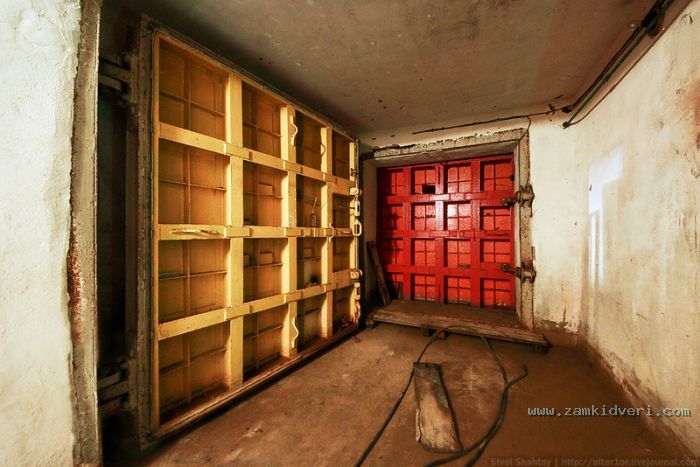 bunker 12