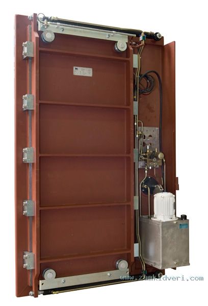 X8T4415 Hydr door