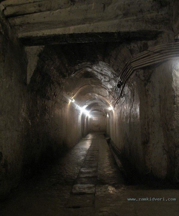 Underground Hutou Fortress