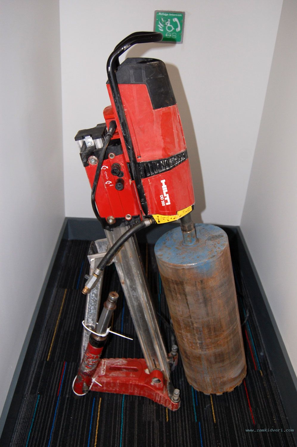 hilti dd350 drill