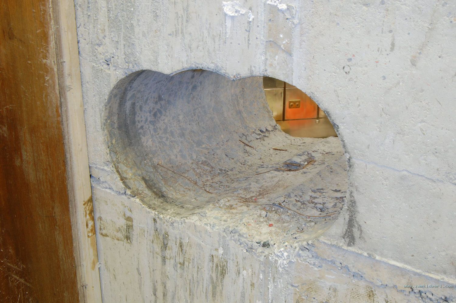 hole