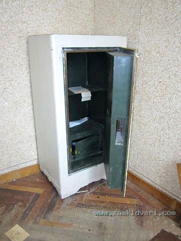 2447951