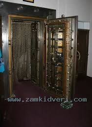 30e058bf1783dc42606497cbe4cf9b80
