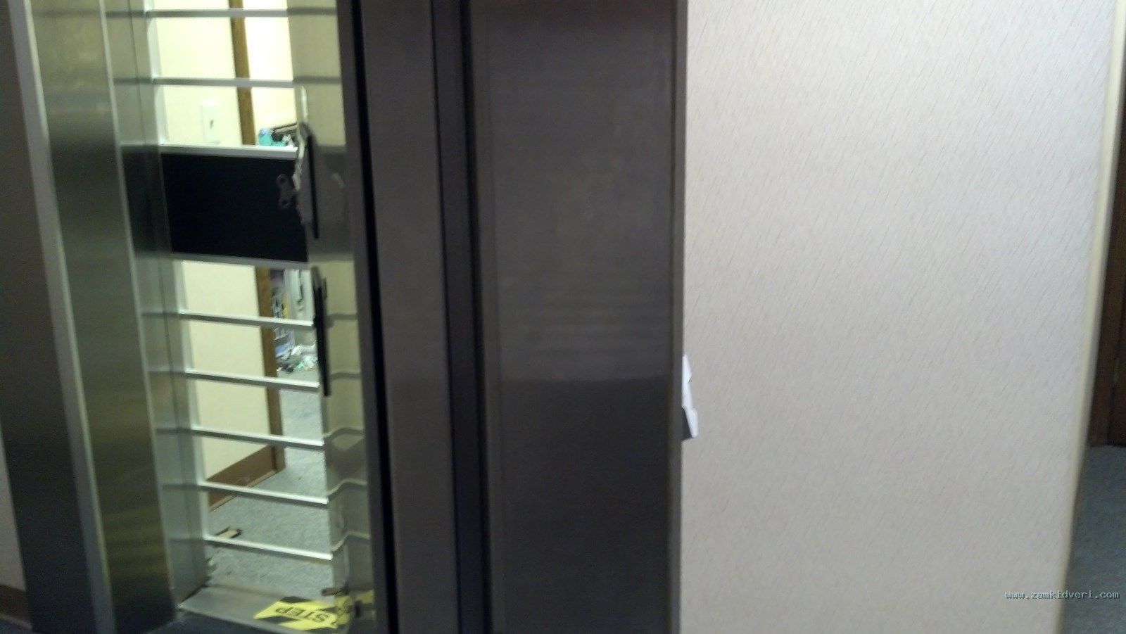 s l1600 (1)